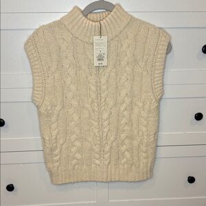 NWT A New Day Mock Neck Cable Knit Sleeveless Sweater